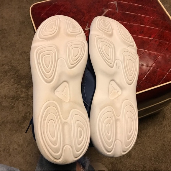 JORDAN NIKE FLY 89 BG Blue Basketball Trainers AA4039 010 size 7Y - Picture 4 of 9